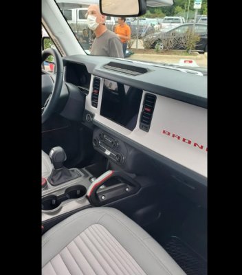 Bronco 21.jpg