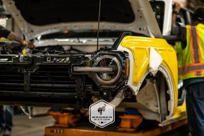 2021 Bronco assembly line plant 4.jpg