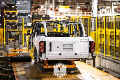 2021 Bronco assembly line plant 2.jpg