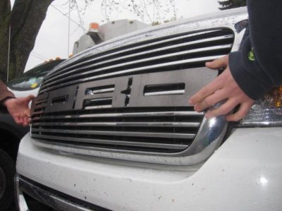 Kyles04-08raptorgrilles 008.jpg